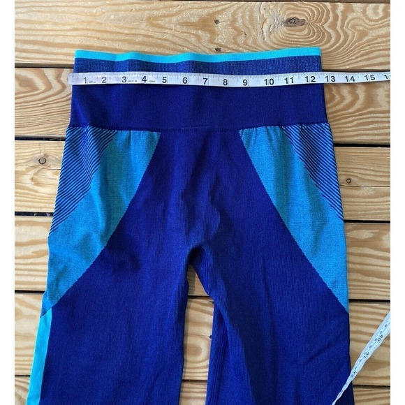 Pink Victoria’s Secrets Cool & Comfy Leggings Size Medium Women’s Blue - Picture 7 of 8